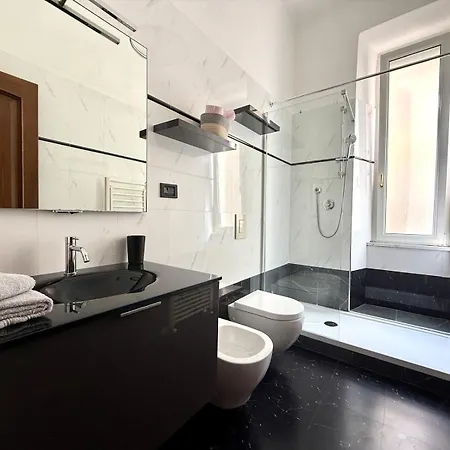 아파트 Per 5 Persone Su Scalinata Storica A 9 Minuti A Piedi Dalla Stazione E 12 Dal Centro - Vista Sui Tetti Della Citta - Zona Collinare Residenziale *